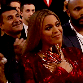 yourstrulys:“…I can’t possibly accept this award. And I’m very humbled and