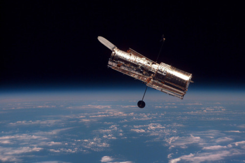 XXX humanoidhistory: Happy Birthday to the Hubble photo