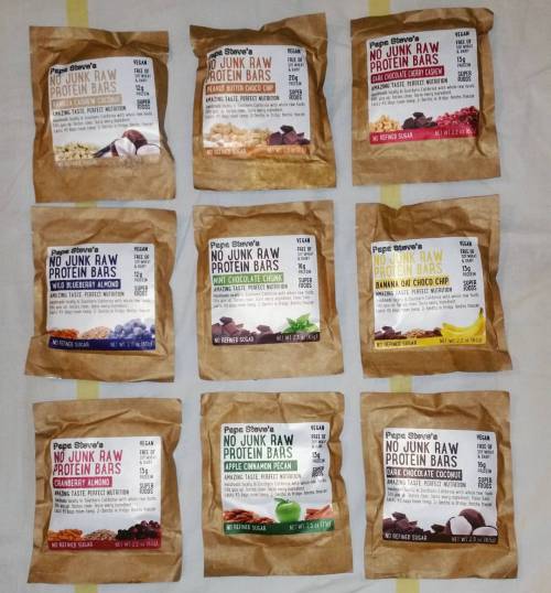 So excited to try @papasteve&rsquo;s #NoJunk Raw Protein Bars! I got the #vegan sampler pack :) #pap