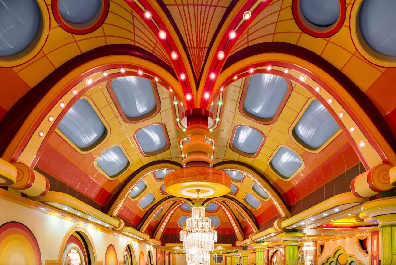newyorker:  Bolivia’s Dream Houses in the SkyThe Bolivian architect Freddy Mamani