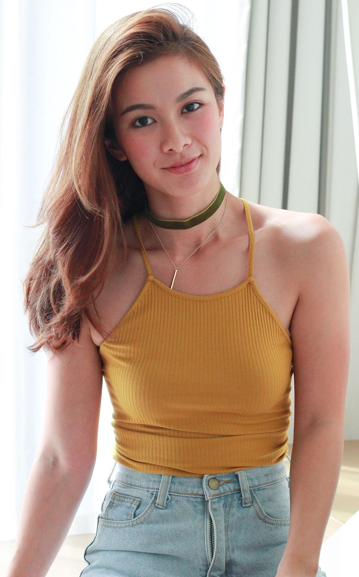 jessicaiswet:   sgrubking:  she’s fit, slim, pretty and tight. perfect for my morning