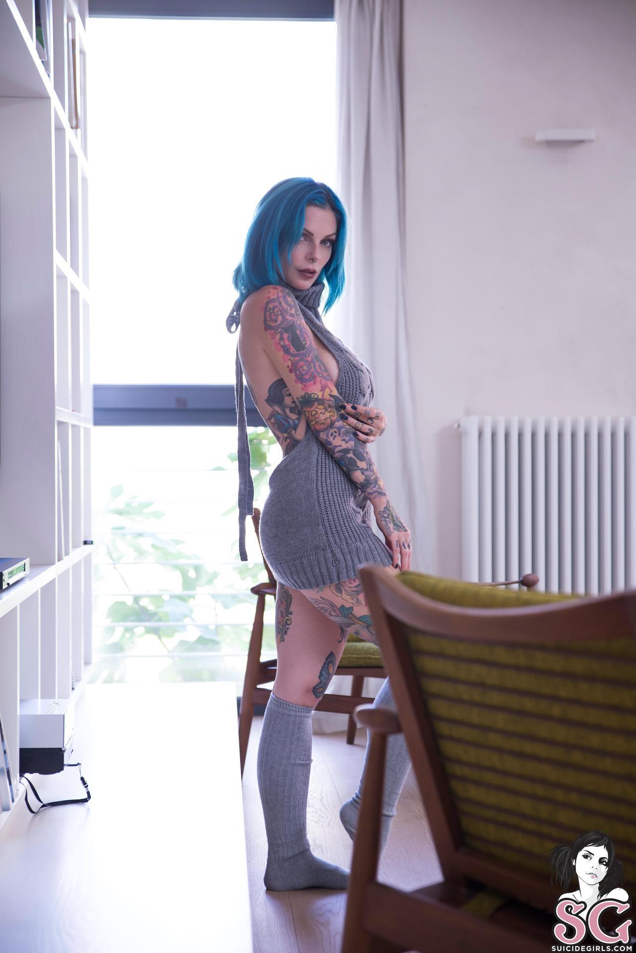 gamecat75:    Riae Suicide   Part 1