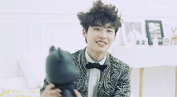 chaootic:  Lee Jong Suk - CeCi photoshoot  