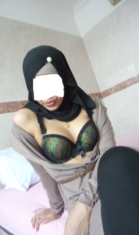 sedapmalam23:  bat-lion-0:  ada x pic muka adult photos