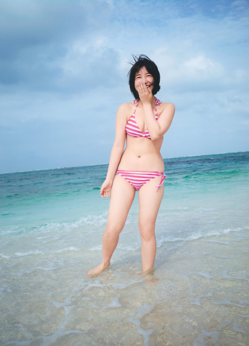 voz48reloaded:  Tomonaga Mio 1st Photobook 「Hinata」