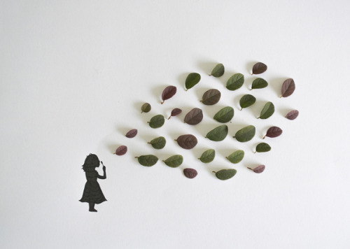 Tang Chiew Ling used leaves to create this series of cute illustrations that captures little slices 