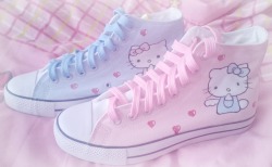 Dollgarden:  My New Hello Kitty Converse Type Shoes Are Just The Cutest. Perfect
