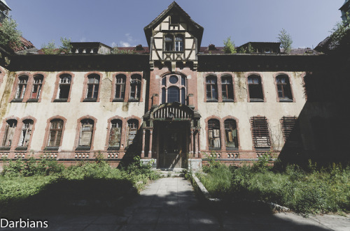 Abandoned Sanatorium GermanyCheck the link for more from here..Beelitz Sanatorium