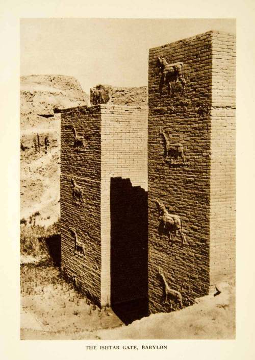 allmesopotamia:1938 Rotogravure Ishtar Gate, Babylon