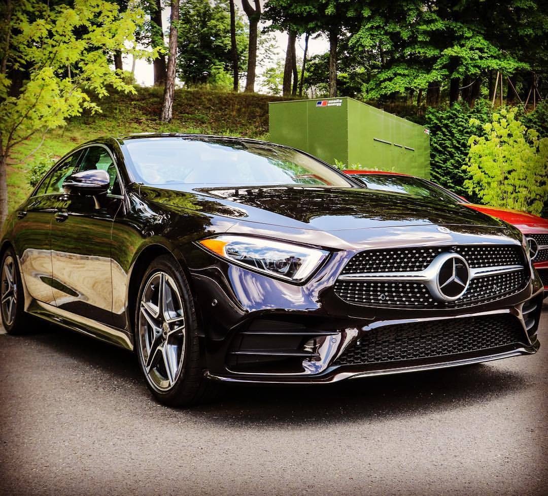 This was the 2019 #MercedesBenz #CLS450 that @chowderseal and I sampled between Brooklyn and #Natirar, in Northern New Jersey this week. As before, the #CLS gets on much like the E-Class on which it’s based, only it looks sorts of sexier doing so....