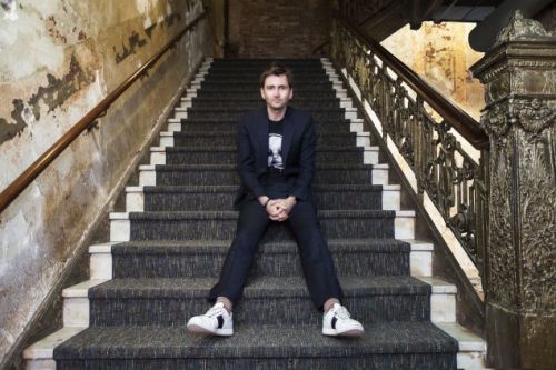 davidtennantontwitter: The five new photos of David Tennant from his interview  http://observer.com/2016/04/david-tennant-resuscitates-shakespeare-in-brooklyn/   