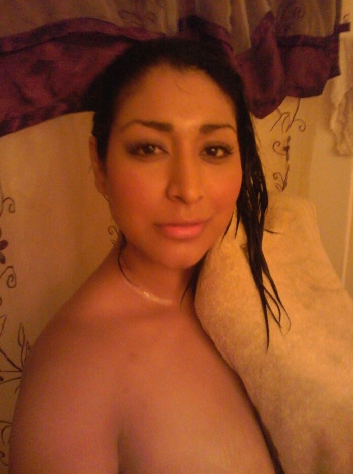 thicklatinasbest:  What a beauty