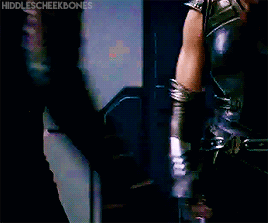 hiddlescheekbones:This is gonna be fun.