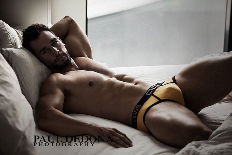 completelyfine:  http://completelyfine.tumblr.comEnjoy the view.