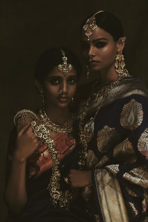 THE PALACE OF GOLD by Amrapali JewelsPhotography: Omkar ChitnisModels: Namrata Tripathi &amp; Teesta