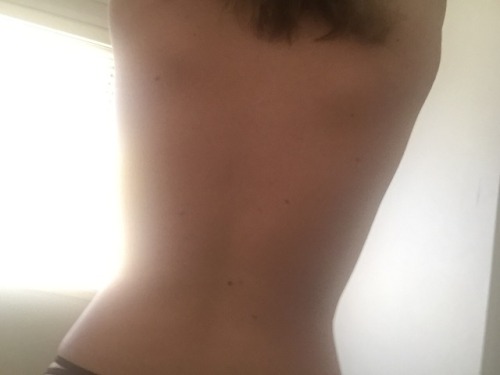 perthhotwife:  Waiting for her fuck buddy! 