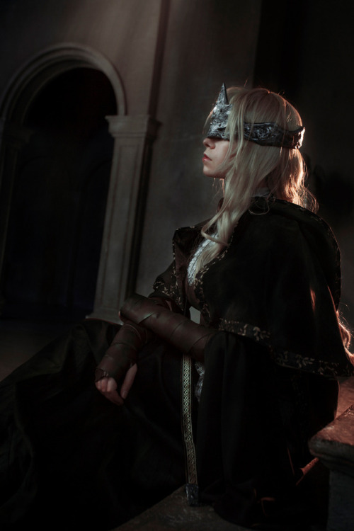 supervisorcosplay:Ashen one, hearest thou my voice, still?My Fire Keeper cosplay(Dark Souls III game