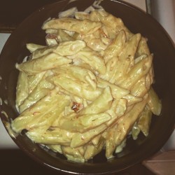 Made some awesome Creamy Alfredo! It’s