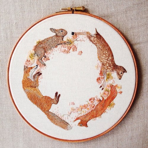 culturenlifestyle: Delicate Nature and Animal Embroidery by Emillie Ferris  UK artist 