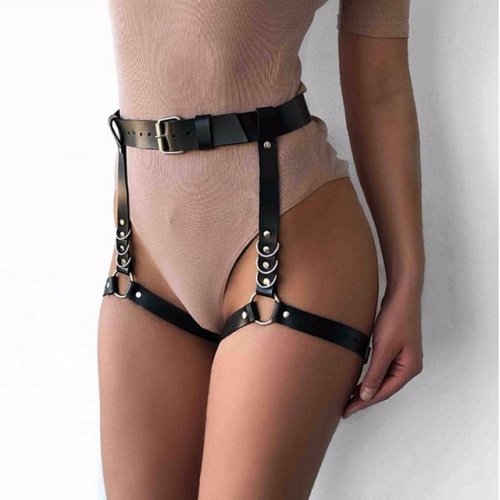 Leather Garter Harness // lustlingerie