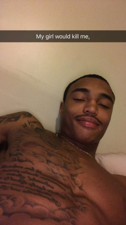 thekandyfactory:He shouldn’t have blocked me  Btw the pic is before his tattoo