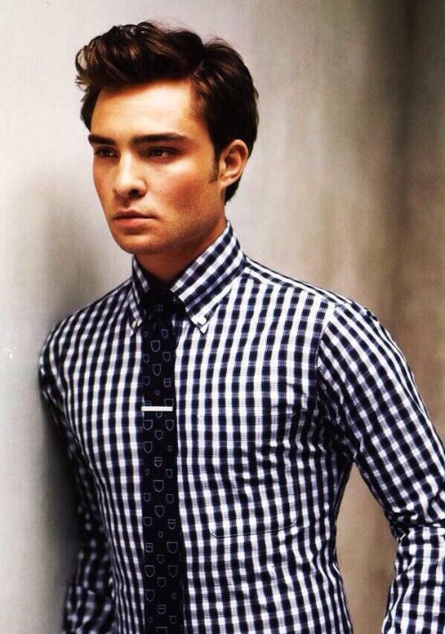 contendress: Ed Westwick