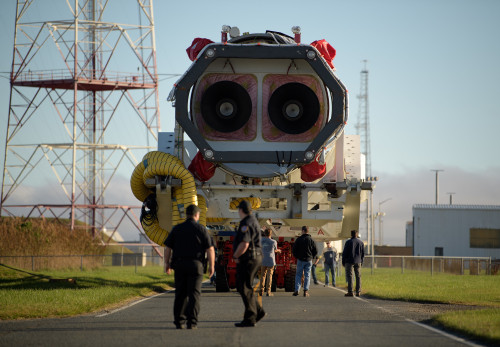 NASA’s Image of the Day: The Face of the Antares Rocket https://ift.tt/2JAFeop