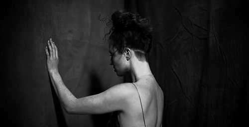 JESS GLYNNE in ‘Thursday’ Official Music Video (2018).