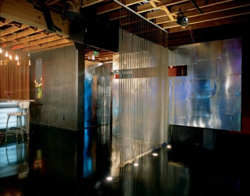 y2kaestheticinstitute:  ‘Club Sugar’ - Santa Monica, CA - John Friedman Alice Kimm Architects (1999)