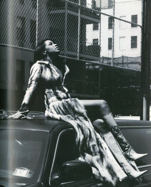 vintagejunction - Aaliyah for I-D Magazine, Sep 2001