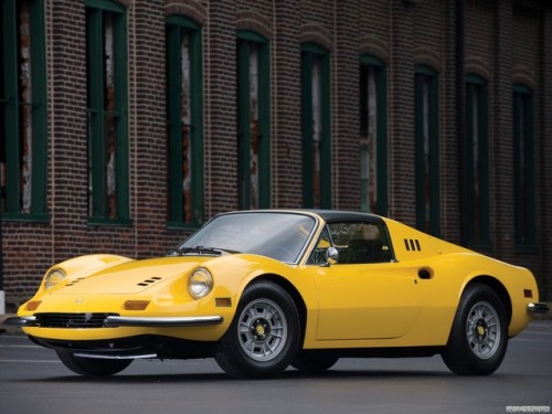 italiancarsguide - 1972 Dino 246...