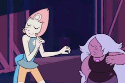 diloolie:  skymar7:  What makes so happy about this is that when before they wouldn’t compromise on how to dance, now first Pearl dances like Amethyst, and three episodes later Amethyst does the opposite for her. They’re doing it willingly and happily.