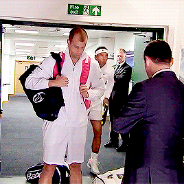 djokonole: Rafael Nadal bangs his head ahead of Muller clash at Wimbledon 2017