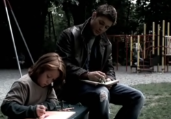 mei-chankitty:  idgit-pies-and-puppydogeyes:  lokis-little-wolfie:  jimmynovakancy:  Remember the kid from Dead In The Water? The one who watched his dad die, who didn’t talk? Dean says “no wonder that kid’s so freaked out - watching one of your