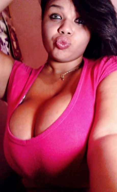 thickbeyondbelief:  The Brazilian big boob diva Lucy
