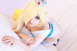 fucking-sexy-cosplay:  Katta Ramos as Rosalina