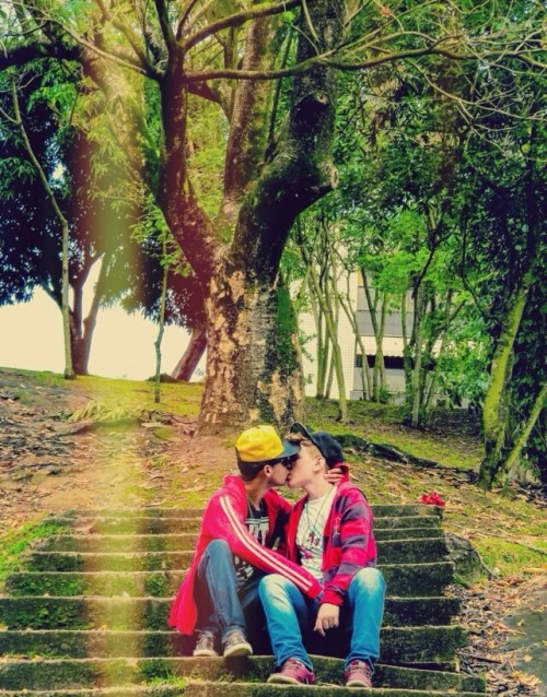 twoboysarebetter:truegaylove:  truegaylove: -Showing the True Gay Love to the world!!!  love is love