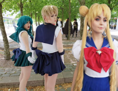 sophieriis: Distracted girlfriend Haruka❤ Do you know the meme? Sailor Neptune - tanzoir @ Instagram