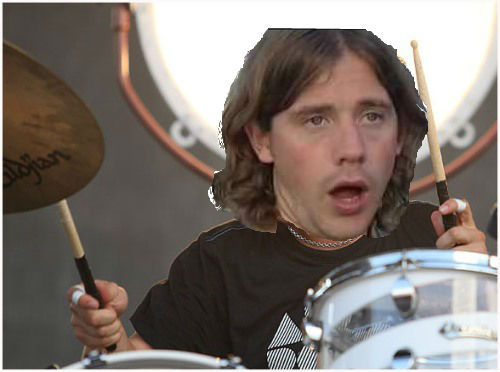 littleillusion-machine:My photoshop game is on point