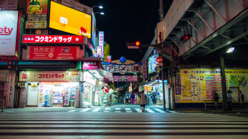 tokyostreetphoto:Ameyoko, Ueno （上野）Follow me on Instagram — @eyexplor