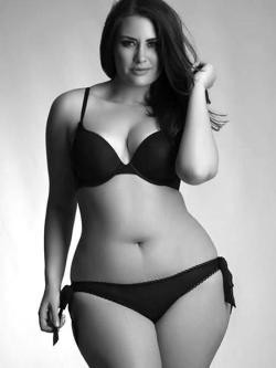 Curvy girls... and more !