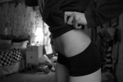 tiny-waisted:hello lovely  ask box thinspo life 