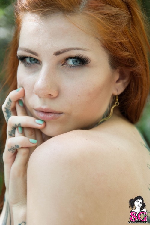 Sex Satelina Suicide pictures