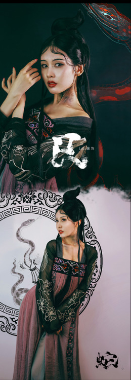 dressesofchina: The Twelve Zodiacs photographer：@老妖_Choco costume and makeup：@莫Mo_Makeup artist：@墨湫龍