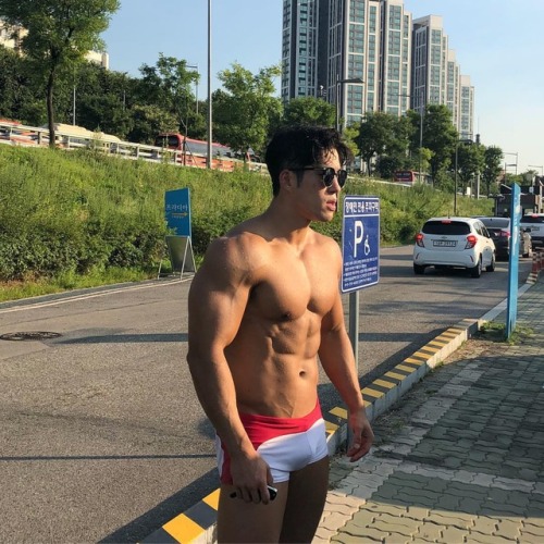 Sex shreddedobsession: Aesthetic hyung at the pictures