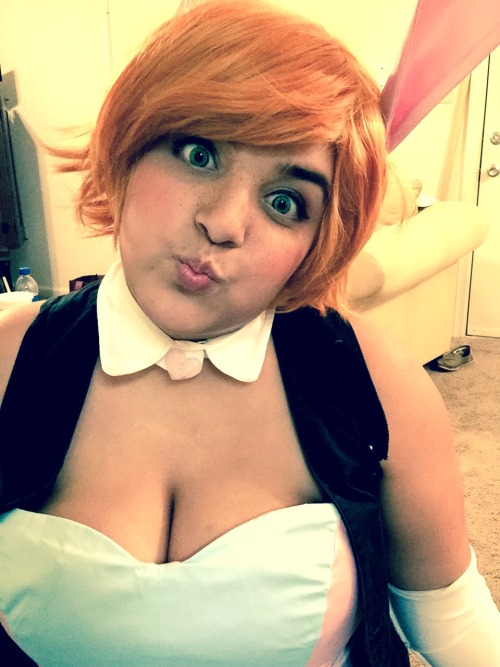 queen-valkyrie: queen-valkyrie: Some more photos of my Bunny Nora, including all those freckles~! I 