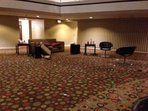 gothichamlet:mockingnerd:This is how the 12th floor of the Hilton looked on Saturday night when my f