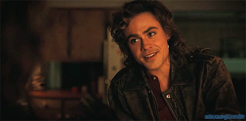 netflixuniversity: “We got ourselves a new keg king.“Stranger Things 2**disclaimer: Bill