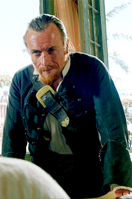 dailyjamesflint:  Flint, Black Sails 1x03