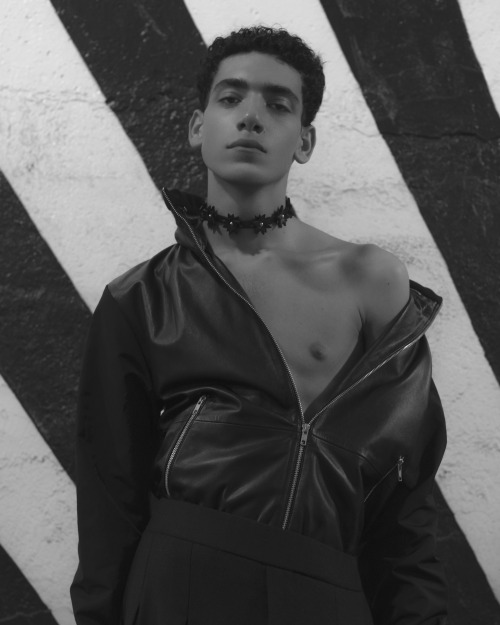 Omar Ahmed is styled in the Zana Bayne Maddox Choker for Idol, Styled by Ryan Davis, Photo by Dom Sm